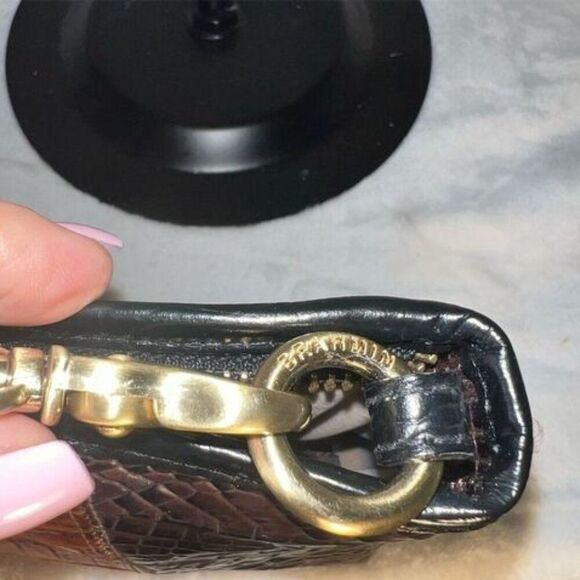 Brahmin Women's Pecan Croc-Embossed Leather Shoulder Bag - EUC - Picture 11 of 15